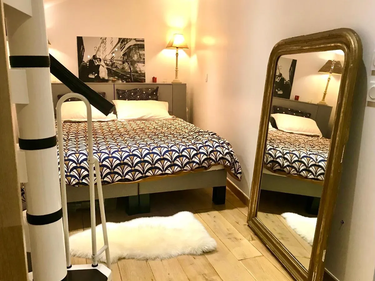 Adorable Souplex Batignolles Apartment Paris 0*,  France